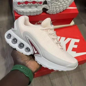 NIKE AIR MAX DN