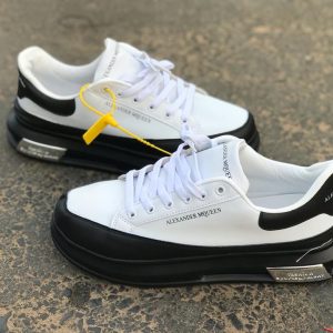 Alexander McQueen noir blanc