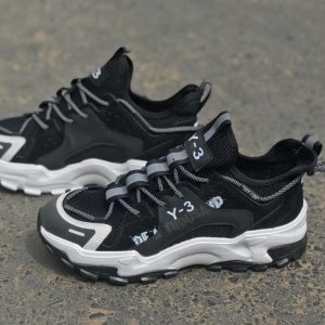 Y-3 cendre volcanique