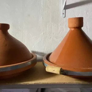 Tajine vintage en terre cuite émaillée